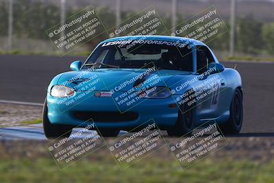 media/Jan-18-2026-CalClub SCCA (Sun) [[8bc6468723]]/Group 7 Race/Turn 1/